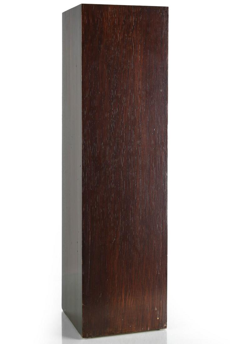AC ONTEMPORARY DARK OAK DISPLAY PEDESTAL (1 of 6)