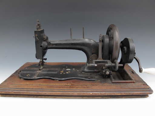 A GRITZNER ROSENBUSCH TYPE SEWING MACHINE CIRCA 40 Gorgeous Gritzner Sewing Machine Price A GRITZNER ROSENBUSCH TYPE SEWING MACHINE CIRCA 40 Gorgeous Gritzner Sewing Machine Price