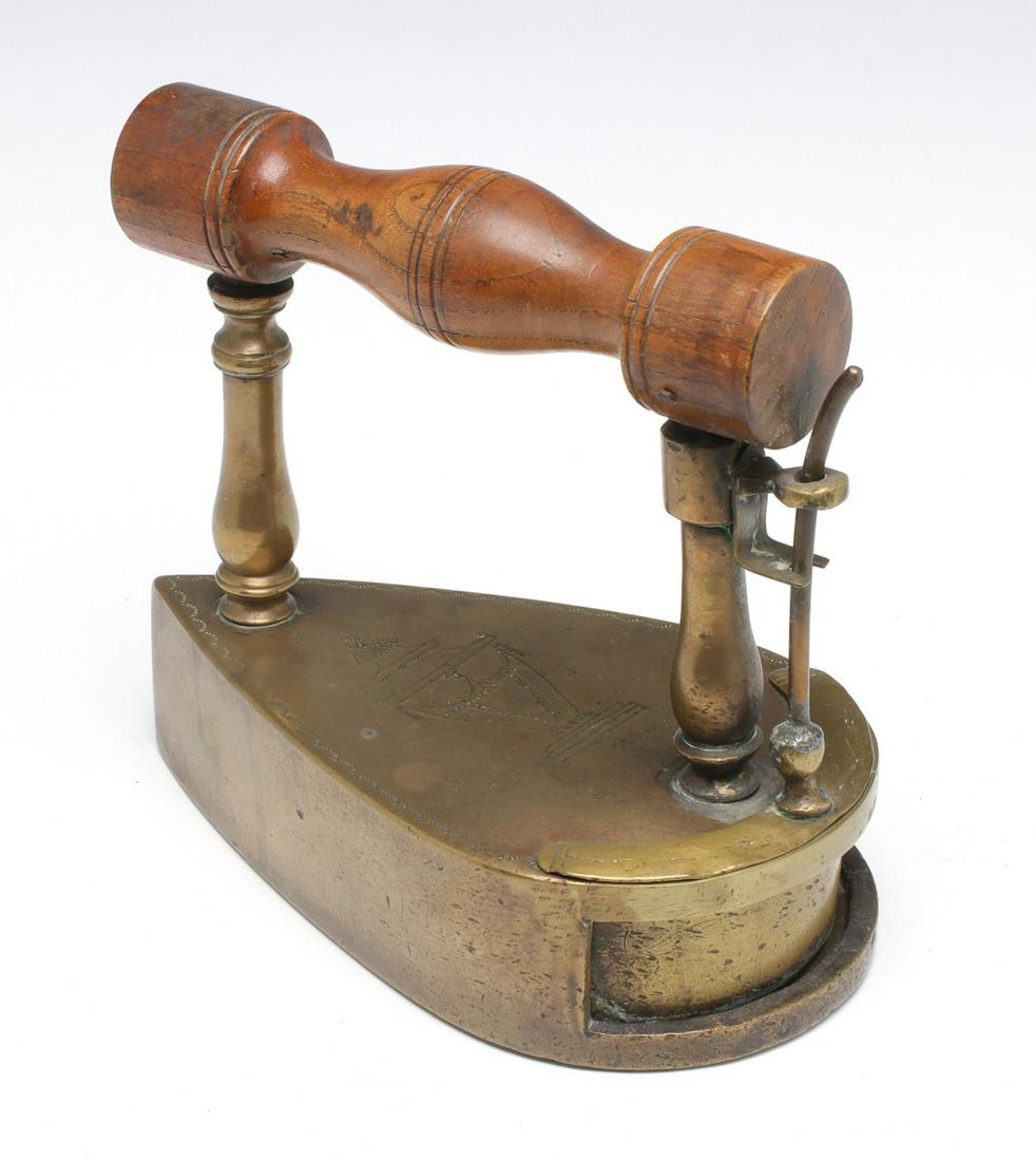 A 19TH CENTURY BRASS BOX IRON (1 of 8)