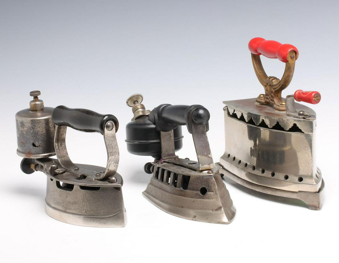 CHARCOAL AND GAS IRONS (1 of 15)