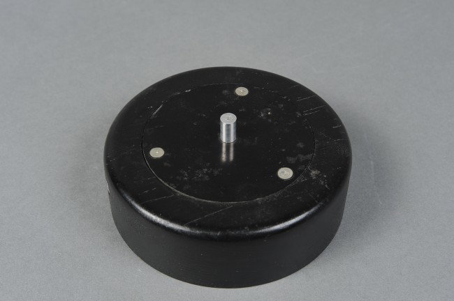 DR ABRAMS DYNAMIZER ACCURATE REPRODUCTION: Accurate reproduction of Dr Albert Abrams' so-called 'Dynamizer,' built by the university professor and lecturer at Pittsburg State University, Kansas, Dr Leland Keller; expert and freelance lecturer 