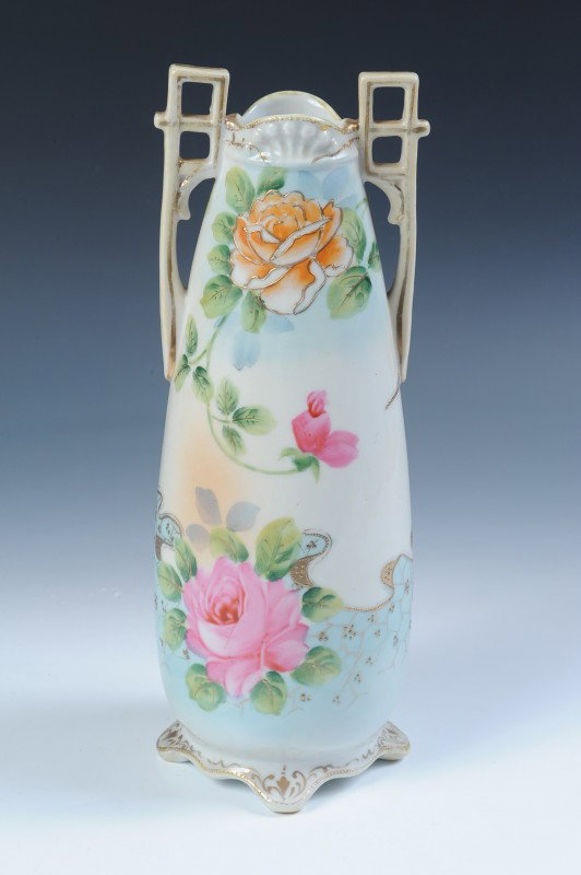 A NIPPON ERA JAPANESE PORCELAIN VASE: Measures 12.5" x 4"