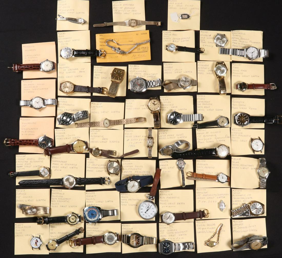 LOT OF MEN'S AND WOMEN'S VINTAGE WATCHES (1 of 7)