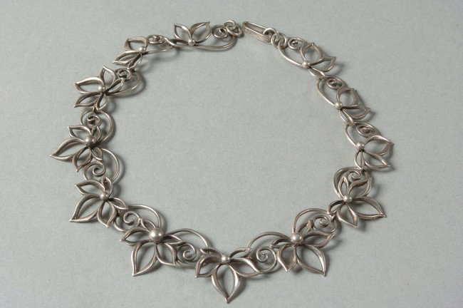 A KURT CHRISTOFFERSEN STERLING NECKLACE FOR INTERNATION: Necklace designed by Kurt Eric Christoffersen for International Sterling, measures approximately 15 inches, weighs approximately 1.9 oz.
