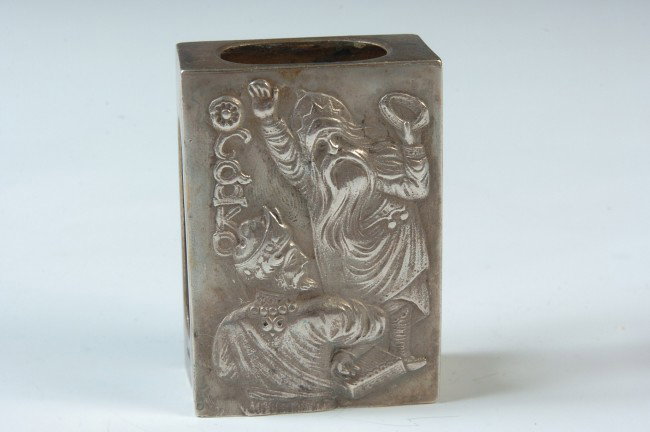 RUSSIAN OR UKRAINE STERLING MATCHBOX HOLDER: 84 hallmarked with Cyrillic hallmark for unidentified maker from Kiev, according to 925-1000.com. Measures 2.5 x 1.5 x .75 inches, weighs approximately 2 oz.