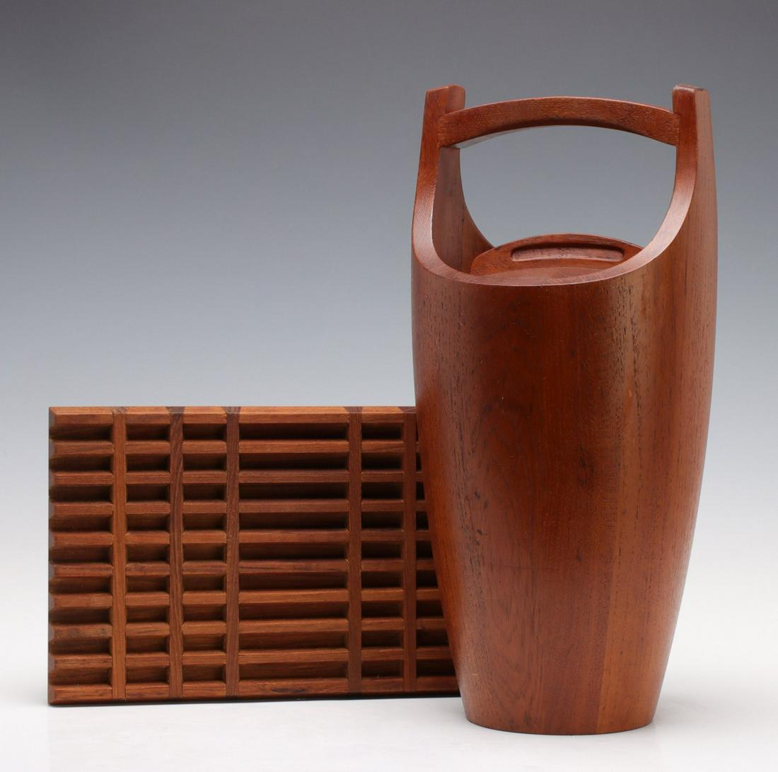 JENS QUISTGAARD DANSK TEAK ICE BUCKET AND TRIVET (1 of 12)