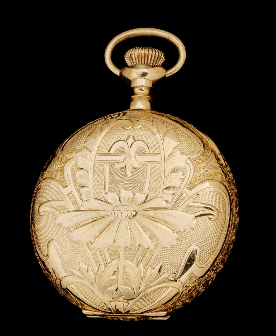 AN AMERICAN WALTHAM 14K SOLID GOLD HUNTING CASE WATCH (1 of 13)