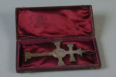 A CIRCA MID 19TH C STERLING SILVER CROSS: Hallmarked for B. Muller & Son, Chester England. The date mark is unclear but appeasr to be that of 1859. Measures 4.25 x 1.5 inches, 29 grams.