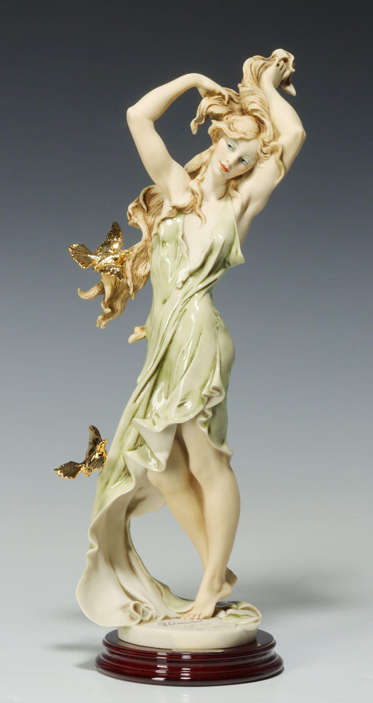 GIUSEPPE ARMANI 'AURORA' FIGURE WITH BOX (1 of 20)