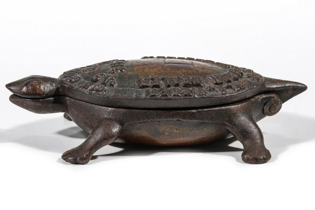 IRON TURTLE TOBACCO ADVERTISING MATCH SAFE C. 1900