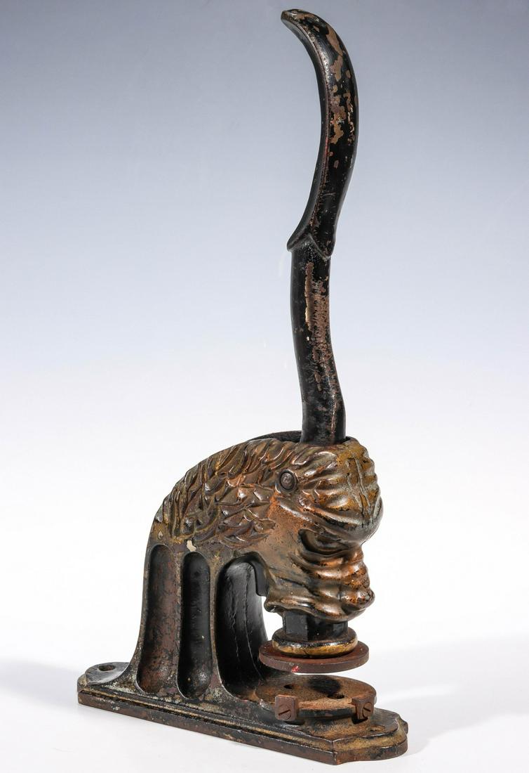 A LARGE FIGURAL CAST IRON LION SEAL C. 1890 (1 of 8)