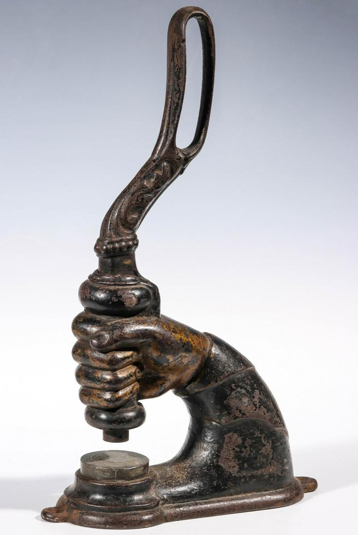 INTERESTING LARGE FIGURAL HAND IRON SEAL C. 1875 (1 of 10)