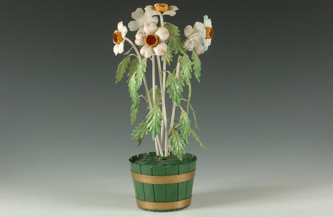 A VINTAGE TOLE CENTERPIECE: Measures 14 inches high