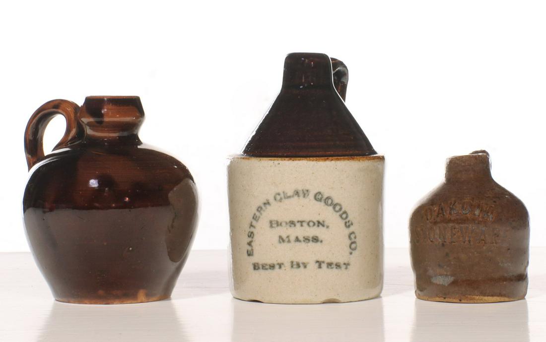 THREE STONEWARE / POTTERY COMPANY MINI JUG (1 of 9)