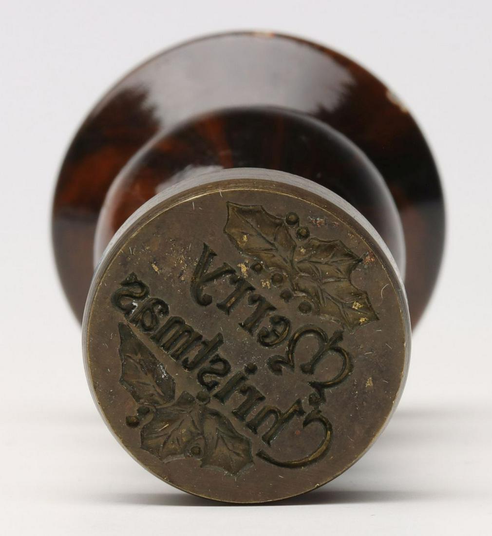 AN ANTIQUE ''MERRY CHRISTMAS'' WAX SEAL (1 of 8)