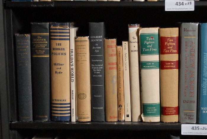 LOT OF 26 BOOKS ON PRESIDENTS: LOT OF 26 BOOKS ON PRESIDENTS, INCLUDING HERBERT HOOVER, ANDREW JACKSON, AND THOMAS JEFFERSON.