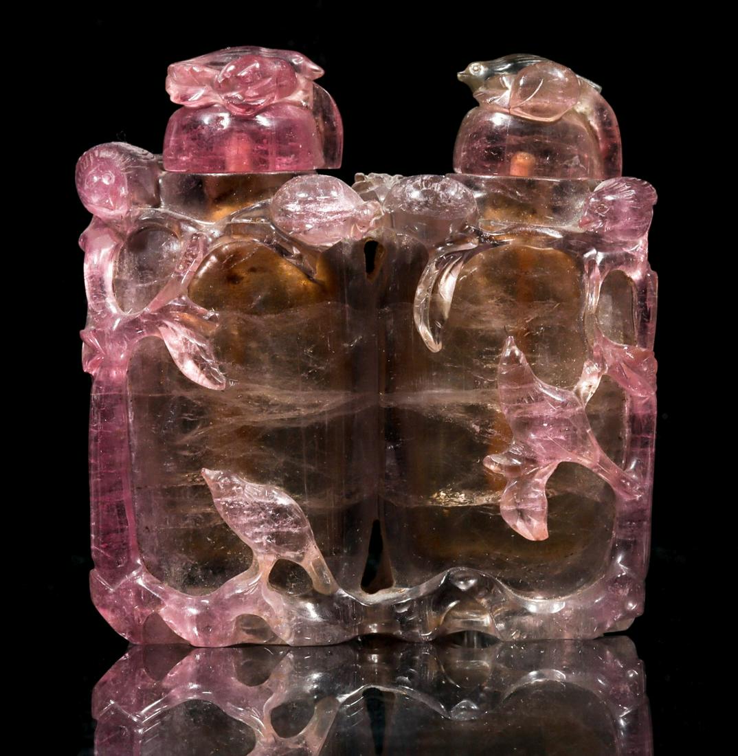 AN ANTIQUE CHINESE ROSE QUARTZ DOUBLE SNUFF BOTTLE (1 of 13)