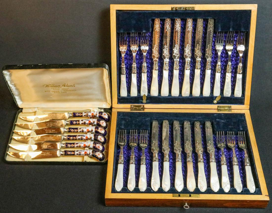 BOXED VICTORIAN PEARL HANDLE FLATWARE CIRCA 1890 (1 of 9)