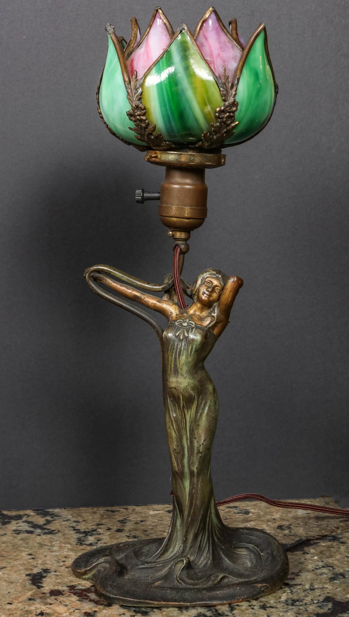 AN INTERESTING ART NOUVEAU LAMP WITH TULIP SHADE (1 of 8)
