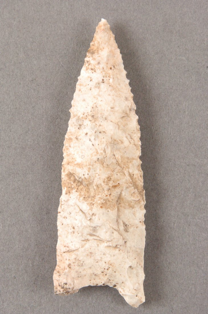 3 INCH DALTON STONE POINT: Found in St. Louis County, measures 3 x 1 inches.