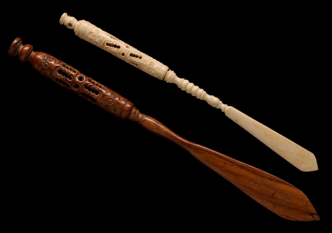 ST. LOUIS 1904 WORLD'S FAIR STANHOPE LETTER OPENERS: Each example, one wood - one bone, has a threaded handle that opens to expose a dip pen nib holder, the blade serves as letter opener, the wood example is etched Expon De St. Louis World's Fair Jerusa