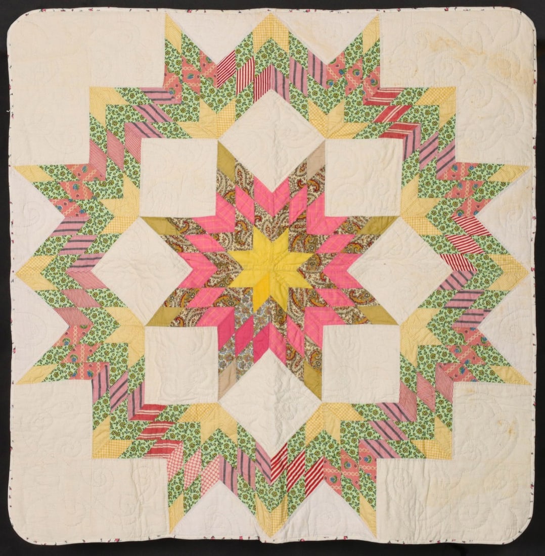 A LONE STAR PATTERN CRIB QUILT (1 of 12)