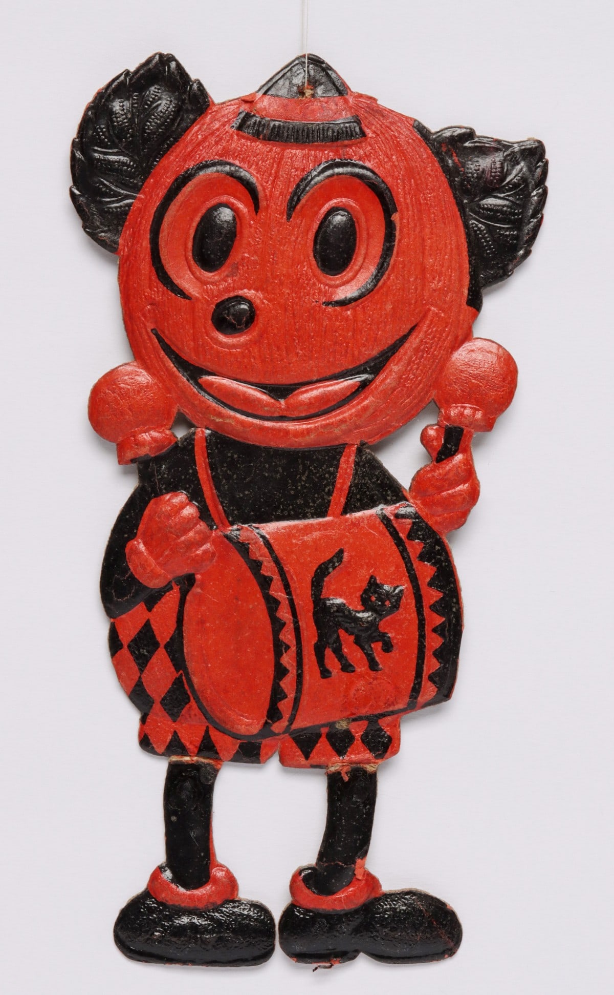 DIE-CUT EMBOSSED HALLOWEEN DECORATIONS MKD GERMANY (1 of 12)