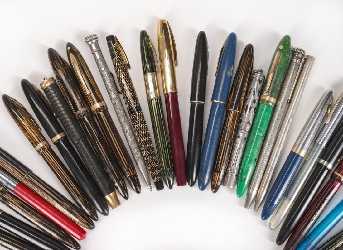 SCHAEFFER'S, PARKER AND STERLING SILVER FOUNTAIN PENS (1 of 4)