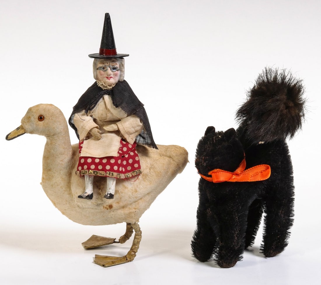 'MOTHER GOOSE' COTTON WOOL FIGURE WITH BLACK MOHAIR CAT (1 of 8)