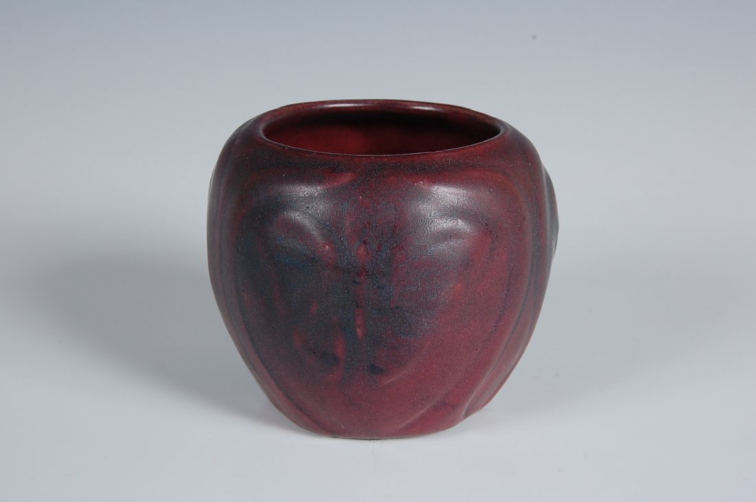 VAN BRIGGLE POTTERY MULBERRY MOTH VASE 684: Mulberry moth 684, measures 3 x 3.5 inches, undated, teens era with 'dirty bottom' characteristic base