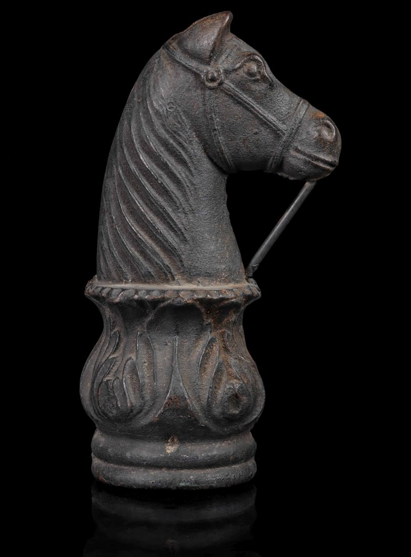 A 19TH CENTURY CAST IRON HORSE HEAD HITCHING POST (1 of 10)