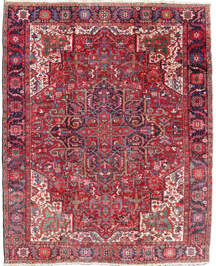 A GOOD EARLY TO MID 20TH CENTURY HERIZ PERSIAN CARPET (1 of 10)