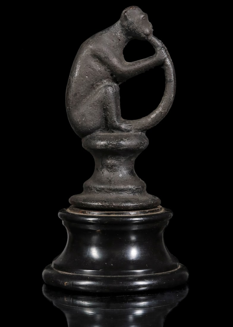 A 19TH CENTURY MONKEY FORM IRON HITCHING POST FINIAL (1 of 9)