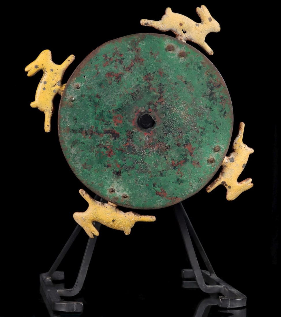 IRON SHOOTING GALLERY TARGET WITH KNOCKDOWN RABBITS (1 of 13)