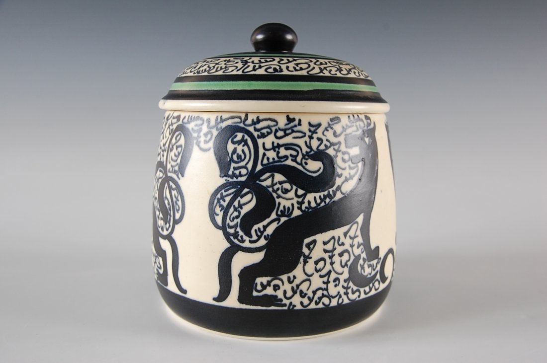 GOUDA HOLLAND ART DECO ART POTTERY HUMIDOR: As found, hairline and a small chip to the lid, measures 7 x 5 inches.