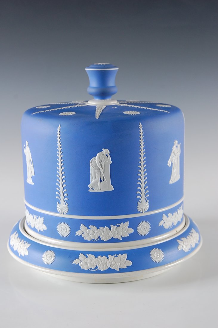 A GIANT JASPERWARE CHEESE KEEPER WITH WHITE CLASSICAL F: Unmarked, circa 1860, measures 10.5 x 10.5 inches.