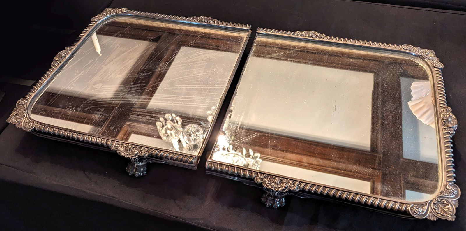 AN EARLY 19C. OLD SHEFFIELD PLATE FOOTED PLATEAU MIRROR (1 of 9)