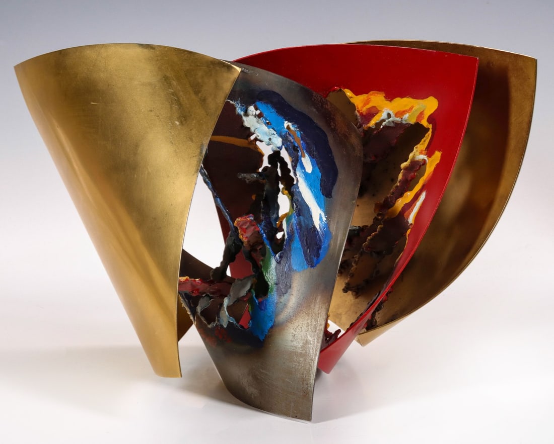 ROBERTO LAURO (B. 1932) CONTEMPORARY BRASS SCULPTURE: Roberto Lauro (Born 1932) Late 20th Century The enameled brass design is signed in enamel. Measures 11.5 x 17 x 15 inches. Without proof of exemption, be aware that internet sales tax applies to all I