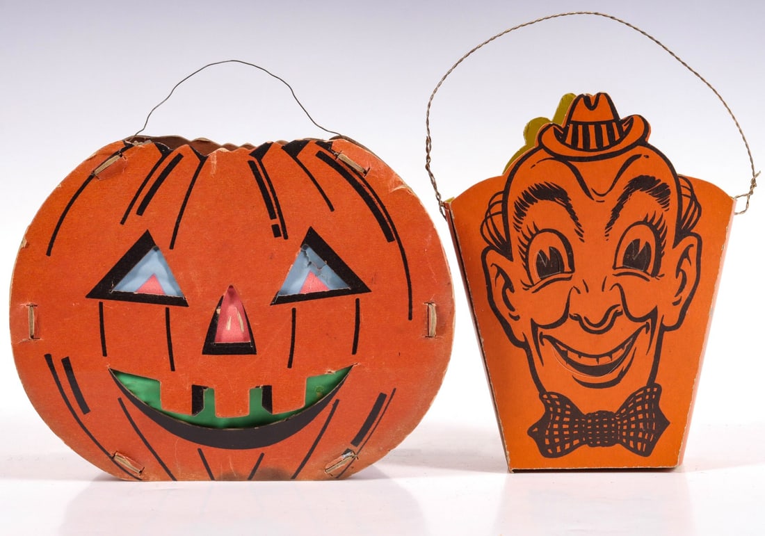 JACK-O-LANTERN AND CLOWN CARDBOARD HALLOWEEN LANTERNS (1 of 7)