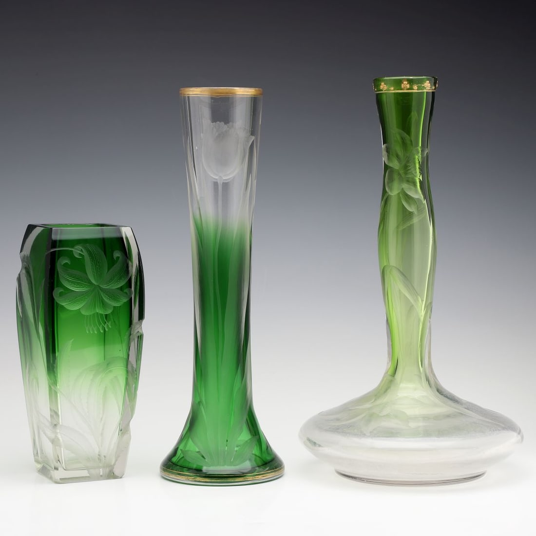 THREE MOSER INTAGLIO CARVED CRYSTAL VASES CASED GREEN (1 of 16)