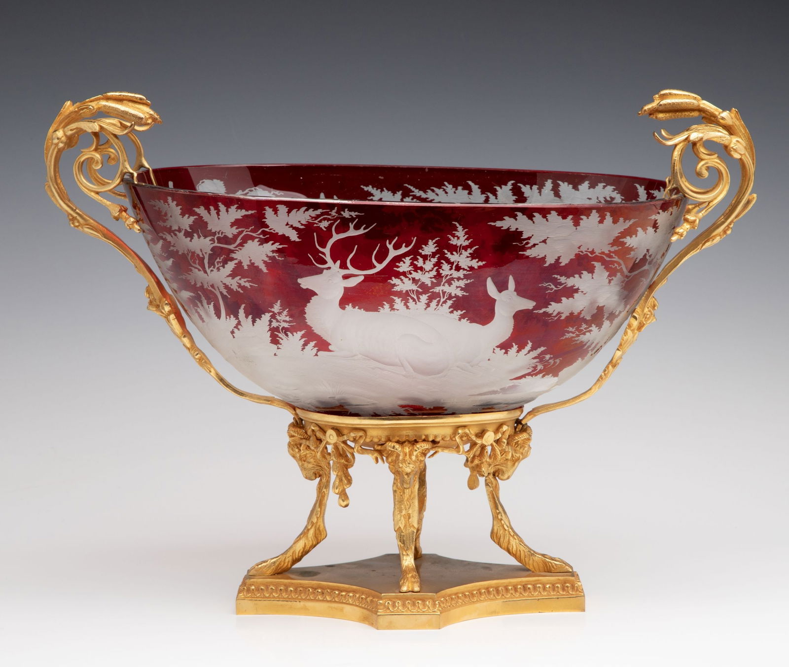 A FINE 19C. GILT BRONZE AND BOHEMIAN GLASS CENTERPIECE (1 of 16)