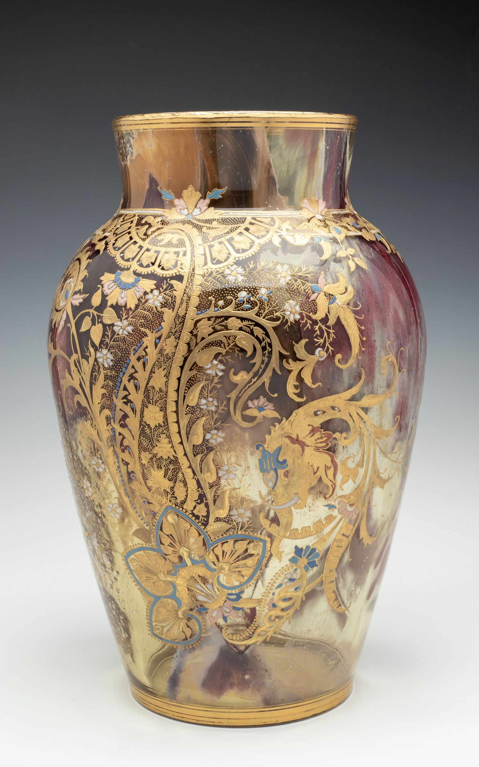 A LARGE COMMISSIONED 19C, MOSER ART GLASS VASE (1 of 13)