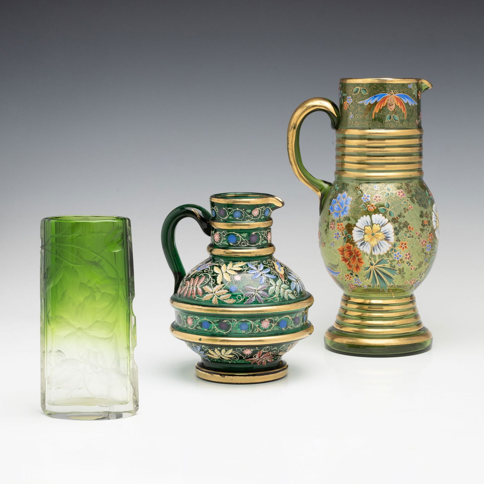 MOSER INTAGLIO ENGRAVED AND GILT ENAMELED ART GLASS (1 of 13)