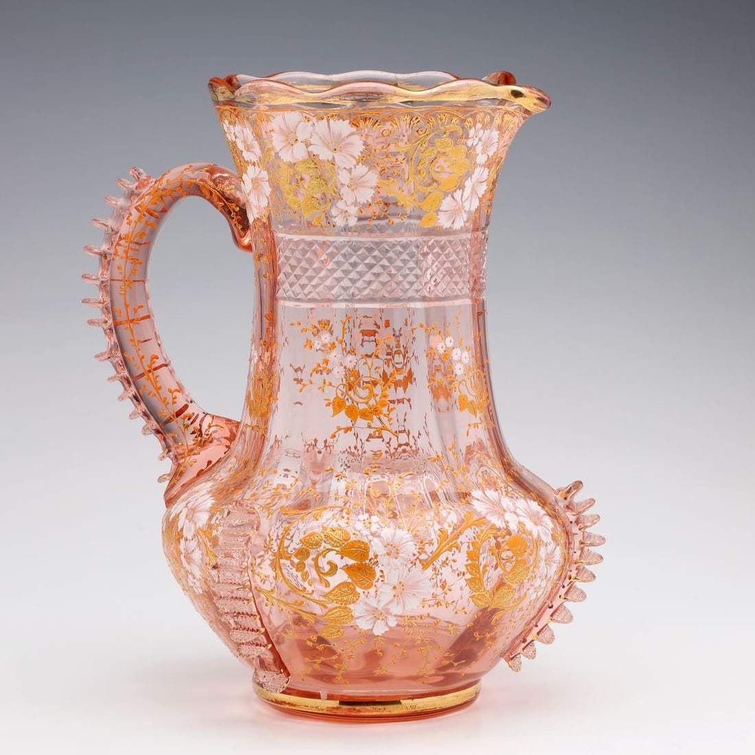 AN ATTRACTIVE MOSER PITCHER OF MULTIPLE TECHNIQUES (1 of 11)