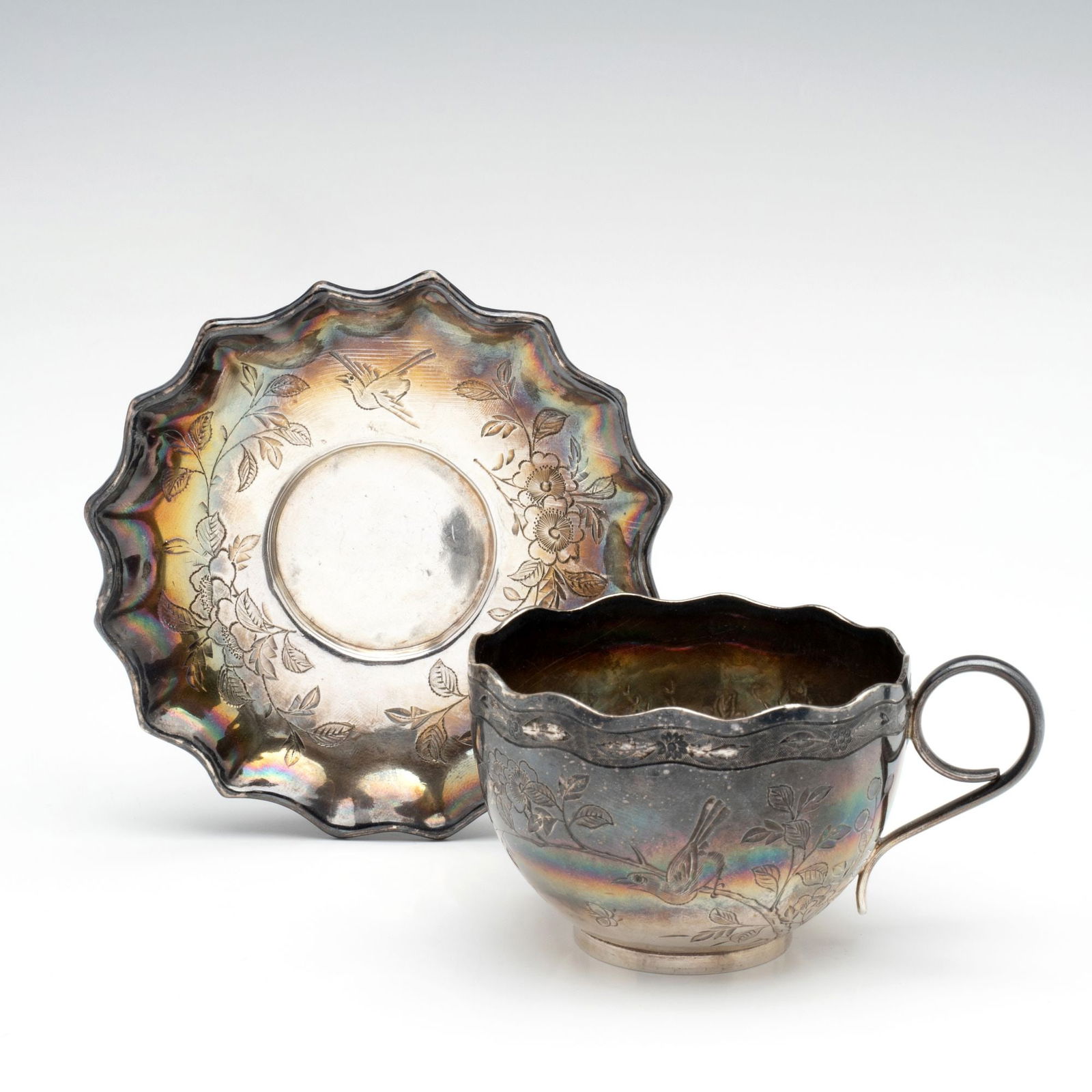 A CHINESE EXPORT SILVER CUP AND SAUCER (1 of 11)