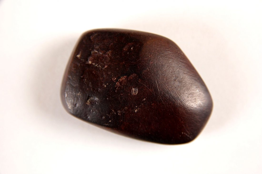 HEMATITE PAINT STONE, 1.75 INCHES: Johnson Co. MO 1.75 x 1.25 inches. Guaranteed Authentic. This lot is subject to a 21 day return privilege guarantee. If, in the opinion of Tom Davis, Bill Jackson or Roy Motley, this lot is determined