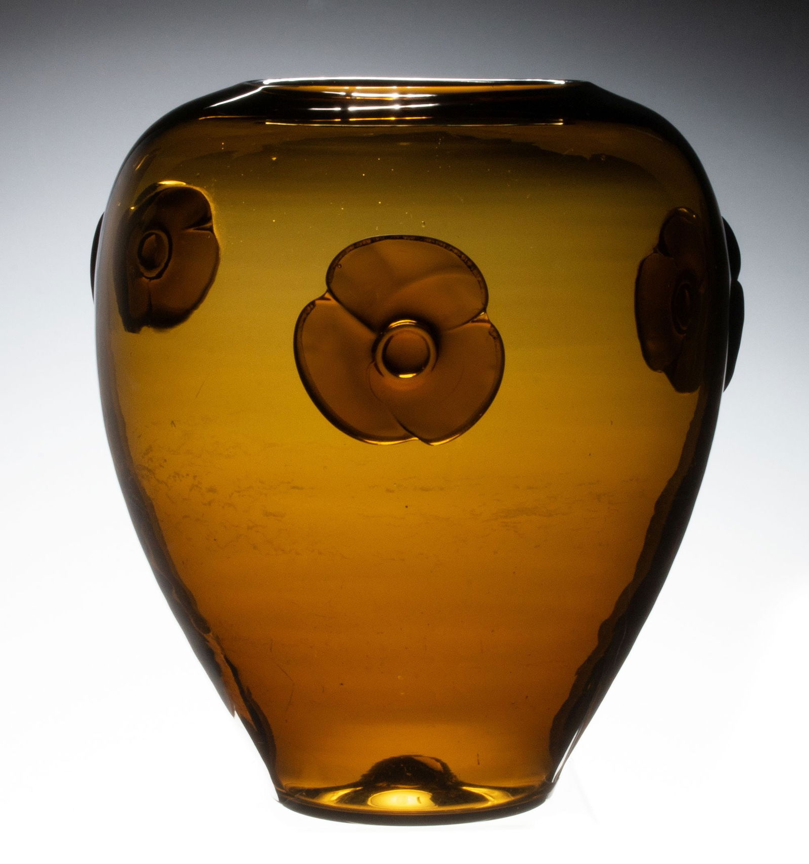 A LARGE BLENKO PRE-DESIGNER VASE WITH APPLICATIONS 423L (1 of 11)