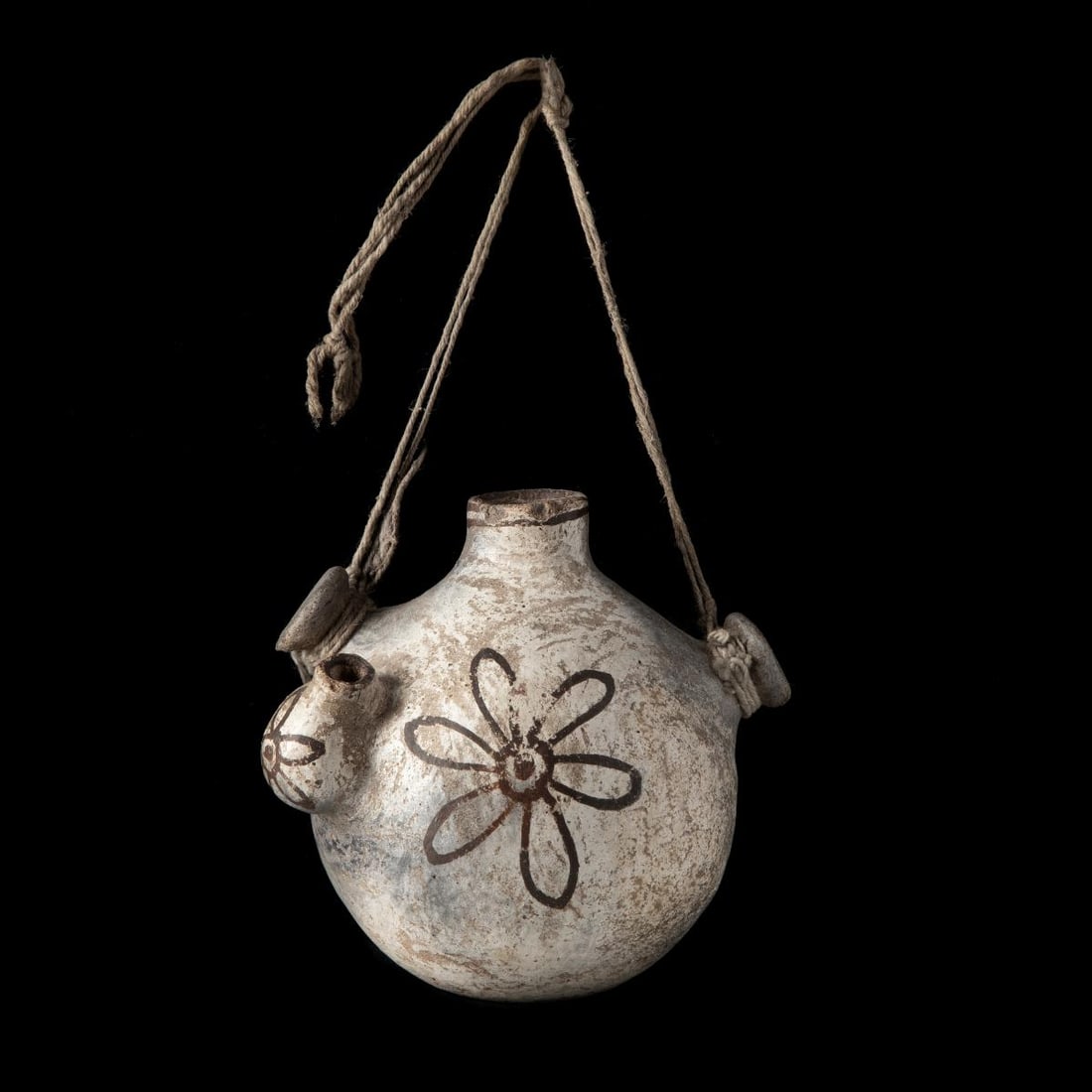 A VERY UNUSUAL PUEBLO POTTERY CANTEEN CIRCA 1900 (1 of 14)