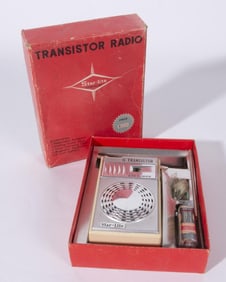 STAR-LITE 'DELUXE' TR-24 TRANSISTOR RADIO w/BOX, 1965