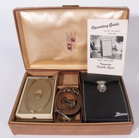 ZENITH ROYAL 500H TRANSISTOR RADIO WITH CASE, 1961